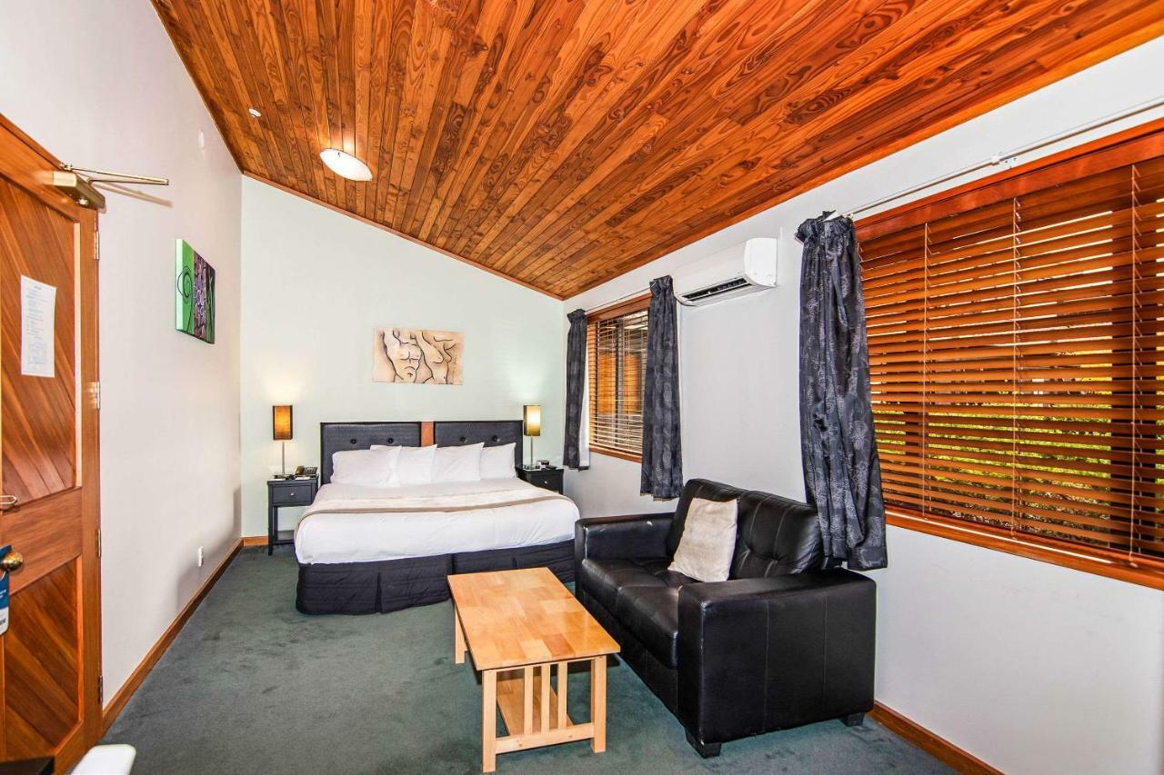 Riverside Hotel Marlborough Blenheim Buitenkant foto